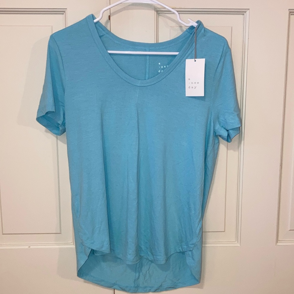 NWT a new day Turquoise T-shirt, size S